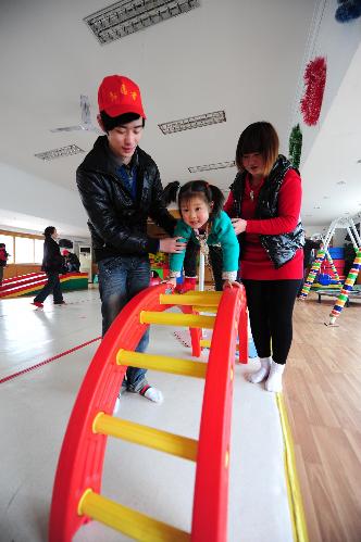 做一只蠟燭，帶給別人光亮和溫暖