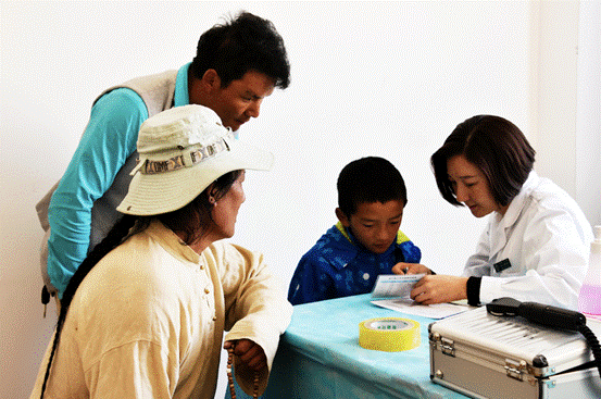 愛(ài)目行動(dòng)展開(kāi)大型義診，首場(chǎng)普查惠及千名兒童