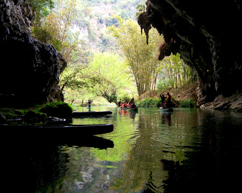云南文山壩美：桃花雨 楊柳風