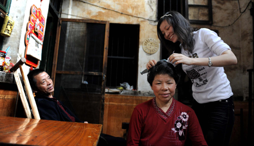 帶著媽媽上大學
