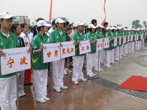 四體會(huì)無(wú)線電測(cè)向比賽 風(fēng)雨無(wú)阻顯實(shí)力