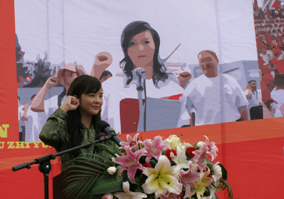 云南一萬五千名大學生志愿者開展禁毒宣傳活動