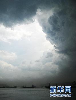 臺(tái)風(fēng)“燦都”已在廣東吳川登陸 預(yù)計(jì)今晚進(jìn)入廣西