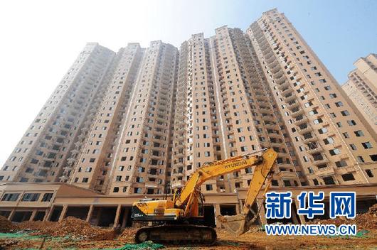 加大保障房建設力度 實施好重大民生工程