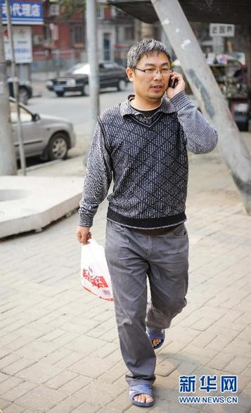 圖片故事：“愛說謊”的父親