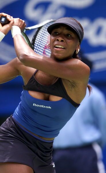 雷人風景線 大媽郭晶晶領銜神奇造型