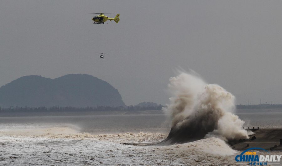 58萬人海寧觀錢塘江大潮