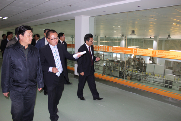 全國最大的葵花油加工生產線在甘肅蘭州新區正式投料生產