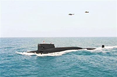 英雄核潛艇,驚濤駭浪寫忠誠