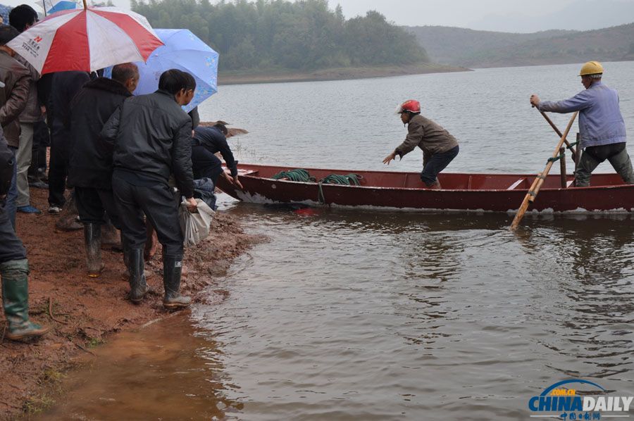 湖南桃源一接親船遇強陣風沉沒3死3失蹤