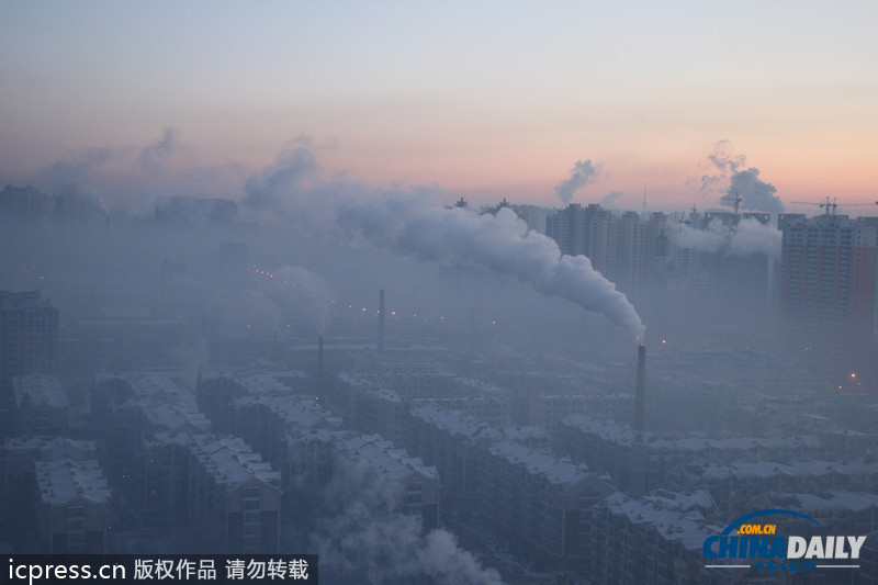 平安夜中國多地陷“霾伏”