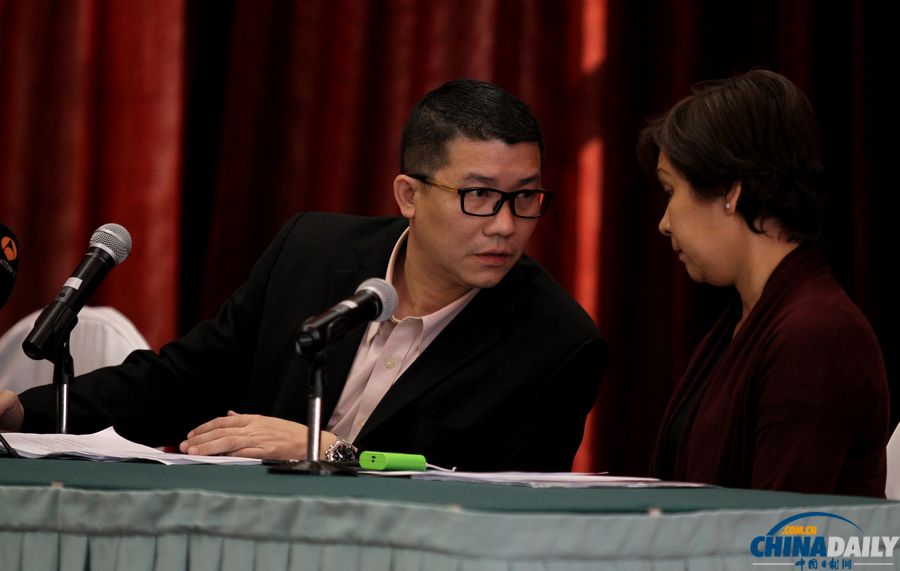 馬航在京舉行第三場新聞發布會 回答記者提問