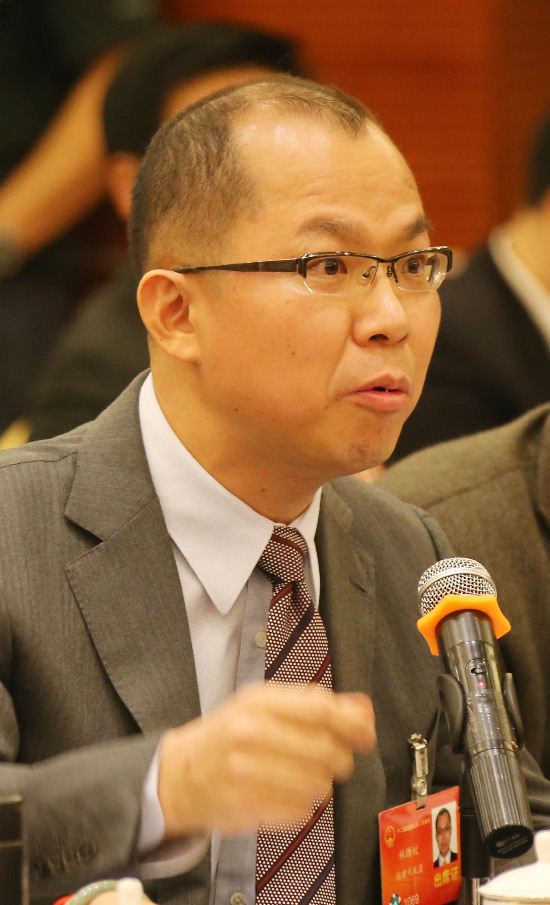 人大代表林騰蛟建議:給民營(yíng)企業(yè)多一些競(jìng)爭(zhēng)機(jī)會(huì)