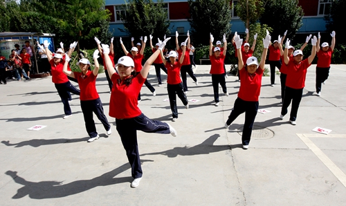 跳出健康 “動(dòng)”出美麗