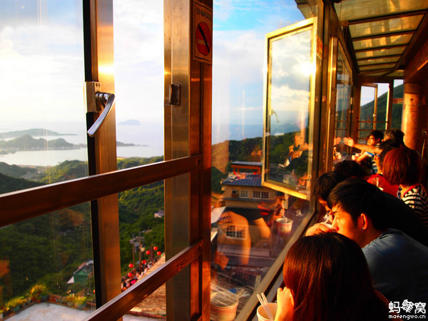 畢業(yè)之前去臺灣看看世界