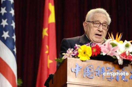 基辛格:我們需要中國崛起