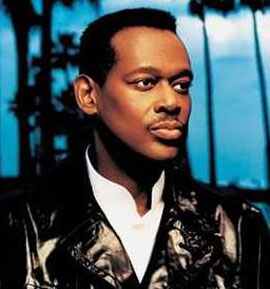 他是四屆格萊美獎(jiǎng)得主，是R&B音樂教父級人物；他擁有超過兩千萬張的唱片銷售記錄，被他魔力嗓音所征服的聽眾數(shù)以億計(jì)；他就是Luther Vandross，在2004年的格萊美獎(jiǎng)上以一曲“Dance With My Father”感動(dòng)無數(shù)樂迷。