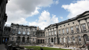 蘇格蘭大學錄取新生人數“創紀錄”