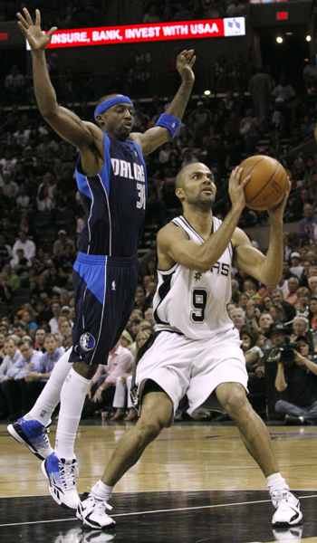 NBA：馬刺刺痛小牛 太陽灼傷開拓者 雙雙4:2晉級