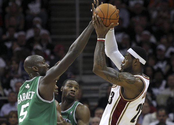 NBA：綠衫軍大勝奪主場優勢 騎士1:1被扳平