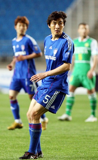 亞冠：北京國安0:2完敗水原三星無緣八強(qiáng)