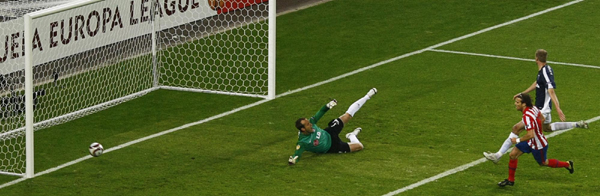 歐聯(lián)杯：弗蘭加時(shí)絕殺富勒姆 馬競(jìng)2:1奪冠