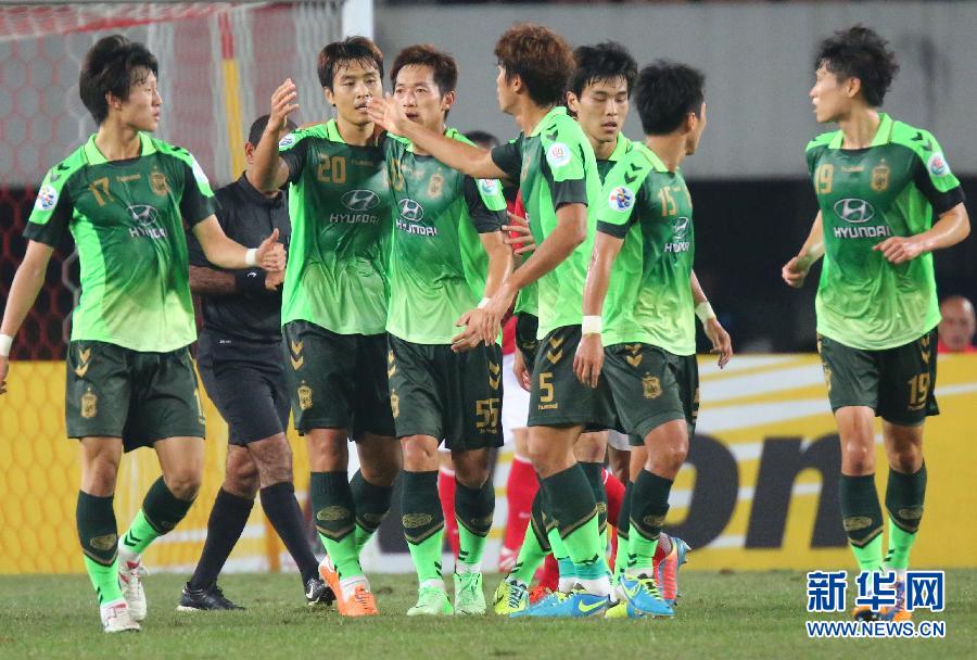 亞冠：里皮臨陣換兵演神奇 恒大破全北主場首擒韓